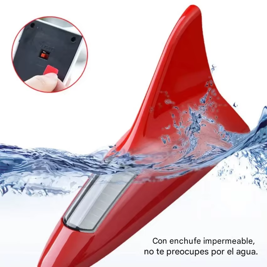 Antena Shark Light™ — Luz LED Solar Inteligente para tu Carro