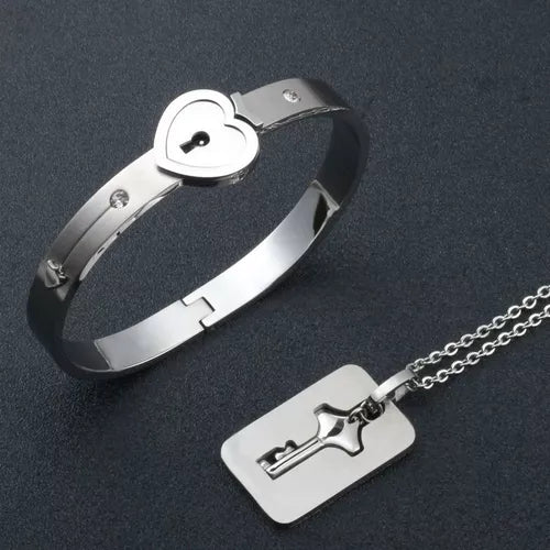 Combo Pulsera Corazón + Llave collar [Caja de Lujo GRATIS]