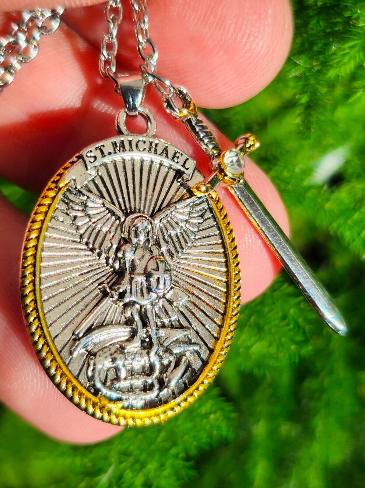 Collar Arcángel San Miguel + Caja de Lujo Gratis