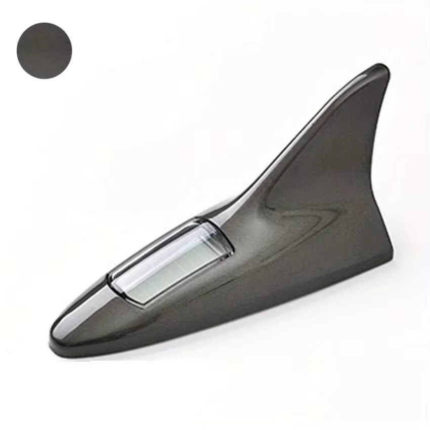 Antena Shark Light™ — Luz LED Solar Inteligente para tu Carro
