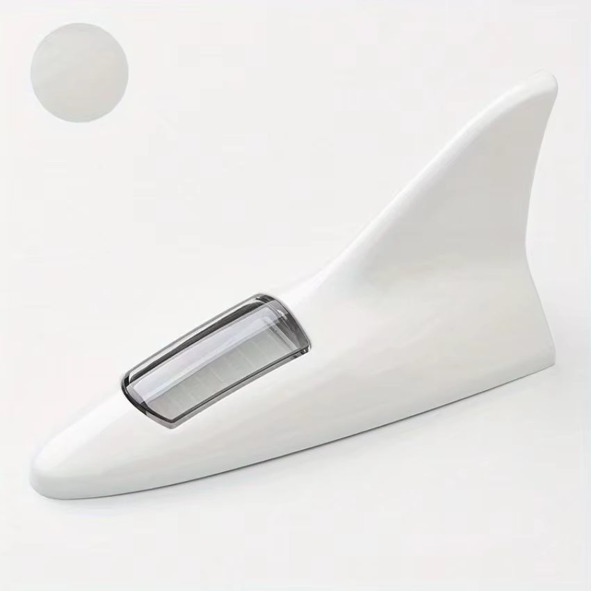 Antena Shark Light™ — Luz LED Solar Inteligente para tu Carro