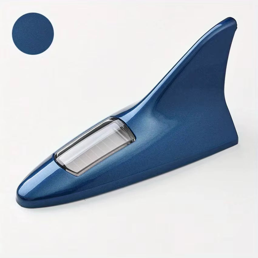 Antena Shark Light™ — Luz LED Solar Inteligente para tu Carro